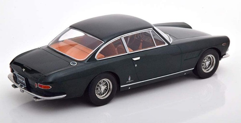 Amazon | KK scale 1/18 Ferrari 330 GT 2+2 1964 ブルー